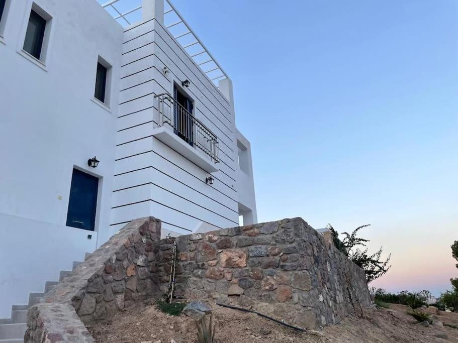 Souvala /Aegina. Excellent Location Luxury Villa. Vathi  Exterior photo