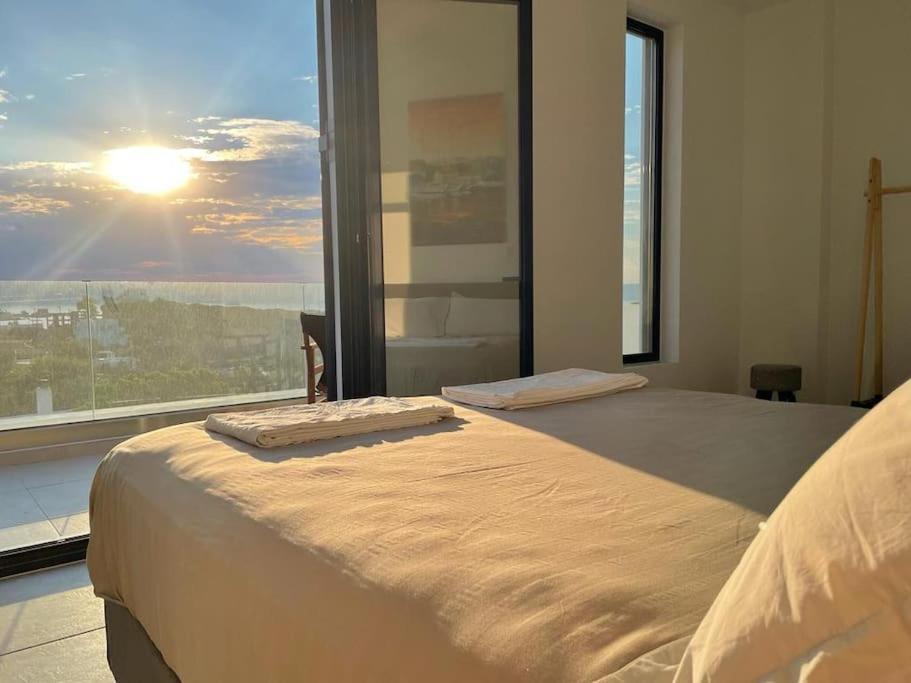 Souvala /Aegina. Excellent Location Luxury Villa. Vathi  Exterior photo